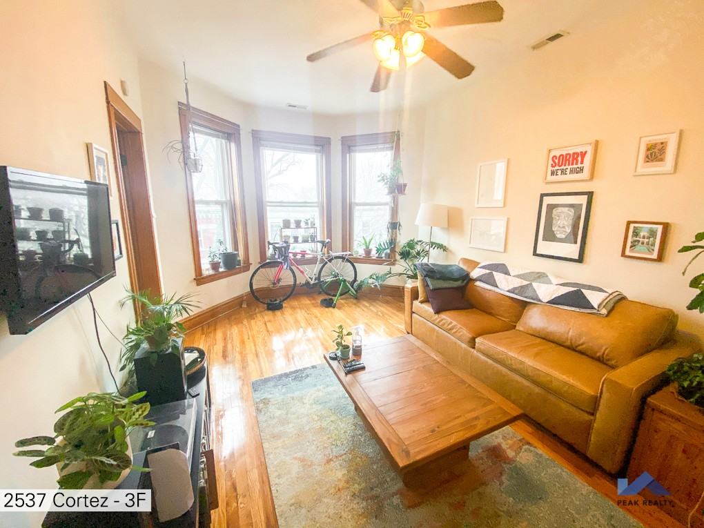 2543 47 W. Cortez St. Apartments in West Town, Chicago, IL 60622 Zumper