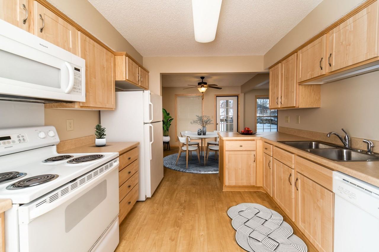 Apartments for Rent in Burnsville, MN 111 Condos & Other Rentals Zumper