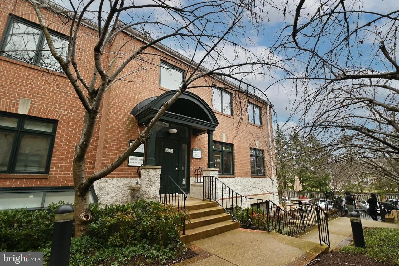 6422 Grovedale Dr, Franconia, VA 22310 Studio Condo for 1,200/month