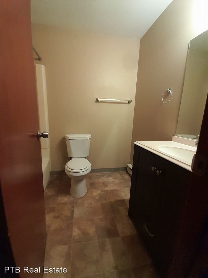 13006 Boradway Street Apartments 13006 Broadway St, Alden, NY 14004