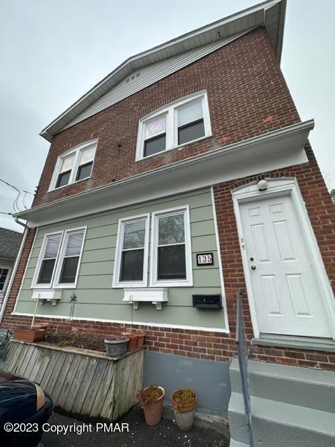 135 Elizabeth St, East Stroudsburg, PA 18301 1 Bedroom Apartment for