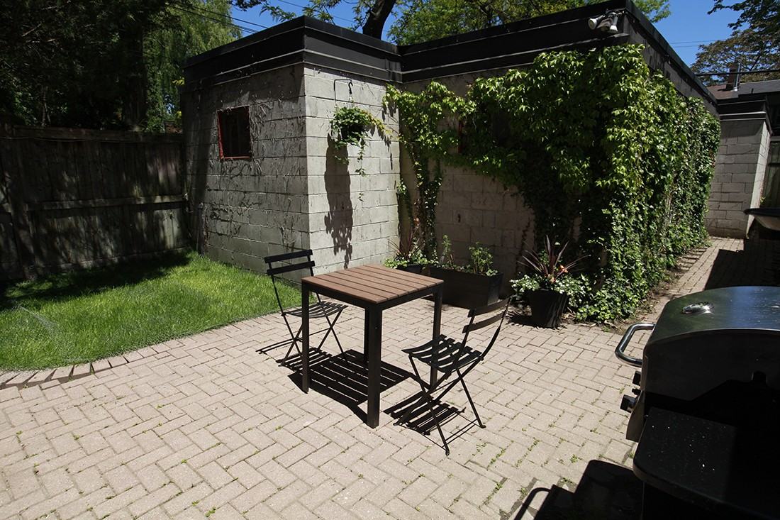 305 Ontario Street Apartments in Cabbagetown, Toronto, ON M5A 2V8 Zumper