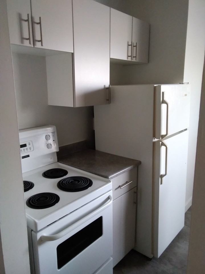 394 Talbot Apartments in Chalmers, Winnipeg, MB R2L 0R3 Zumper