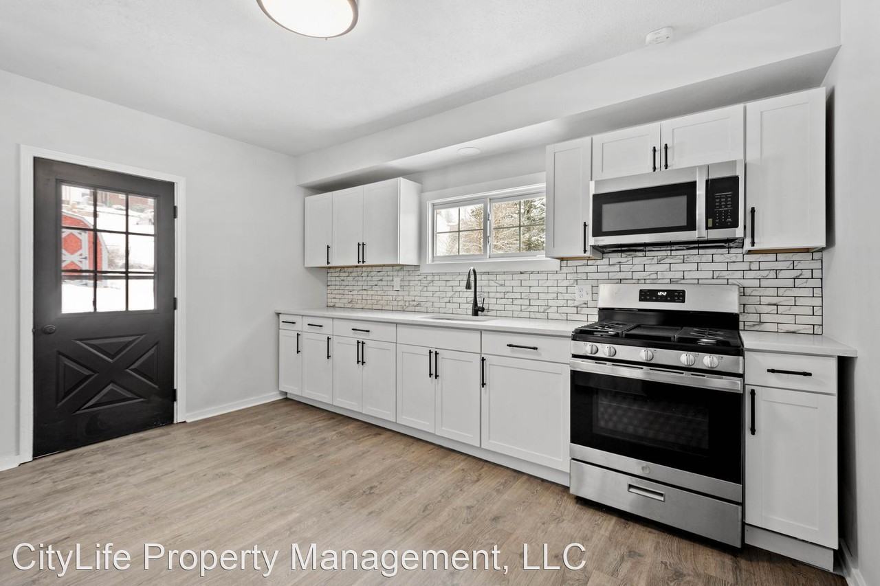 1811 1813 Mount Joseph Street Apartments in Mt. Oliver Boro, Mount