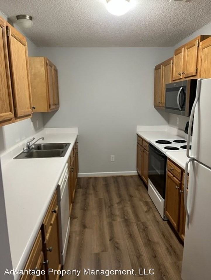 407 Polk St Apartments in Thomasville, NC 27360 Zumper