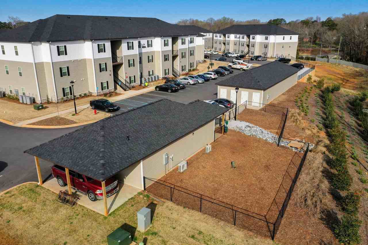 Waters Edge Apartments 801 Aqua Springs Dr, Spartanburg, SC 29301 Zumper