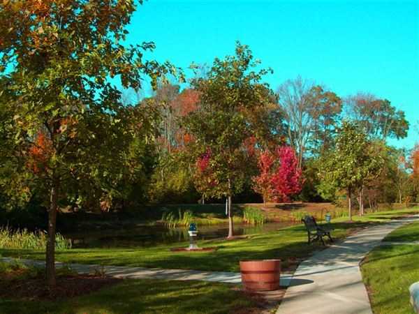 Lakewood Tower Apartments 320 N Milwaukee Ave, Lake Villa, IL 60046