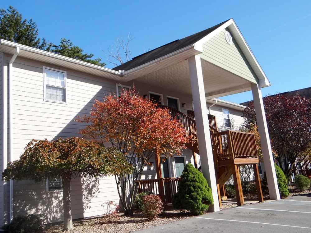 None Ashley Oaks Apartments Ashley Oaks, WV 26505 Zumper