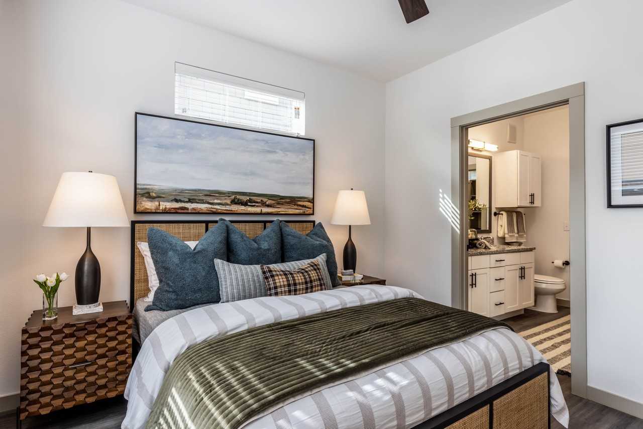 Skyline Prairie Homes Apartments 8220 Horseman Rd, Fort Worth, TX