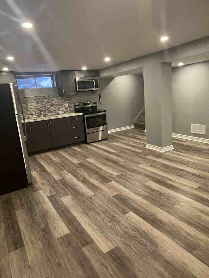 892 Fennell Ave East Unit 2 Apartments 892 Fennell Ave E, Hamilton