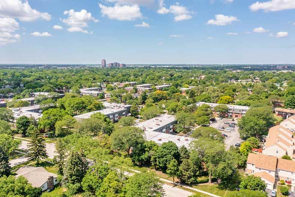 Terraces of Elk Grove Apartments 908 Ridge Sq, Elk Grove Village, IL 60007 Zumper