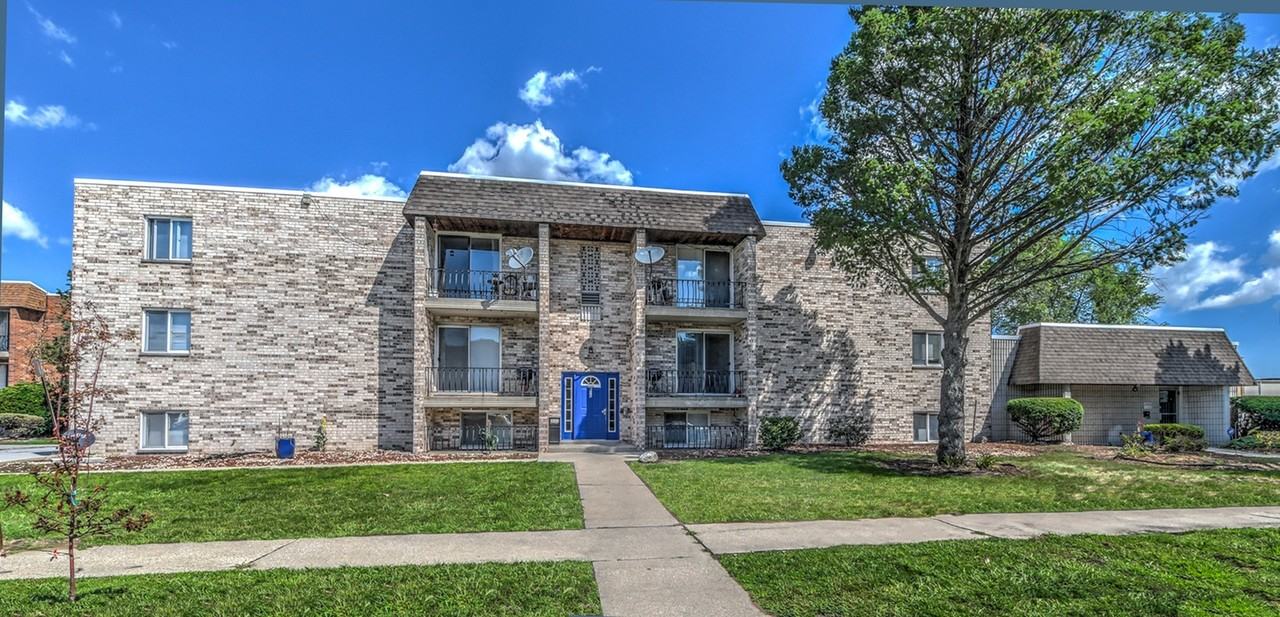 Park West Village Apartments 800 E 38th Pl, Griffith, IN 46319 Zumper