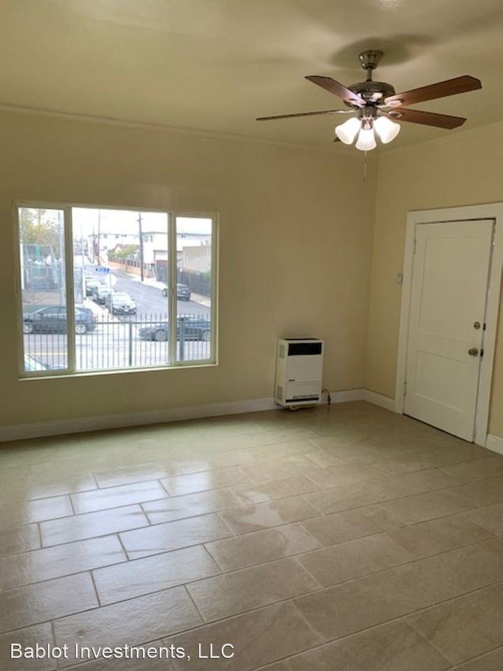 3030 3036 1/2 Whitter Blvd / 902 904 1/2 Dacotah St Apartments in