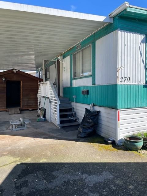 201 Cayer Street, Coquitlam, BC V3K 5B1 2 Bedroom Apartment for 2,250