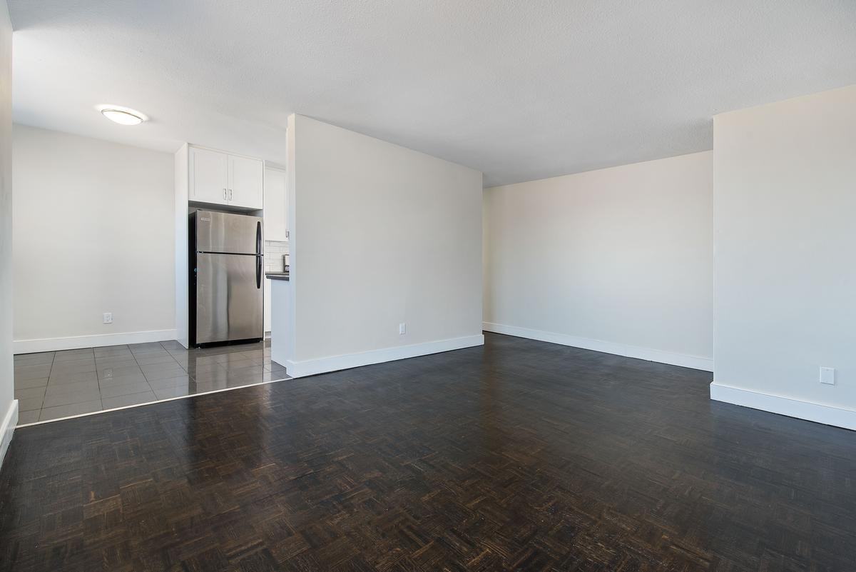 1619 1625 Dufferin Street Apartments 1625 1625 Dufferin Street