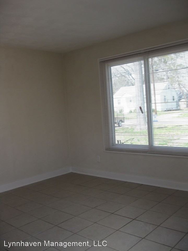 327/329 Woodview Ave Apartments in Wards Corner, Norfolk, VA 23505 Zumper