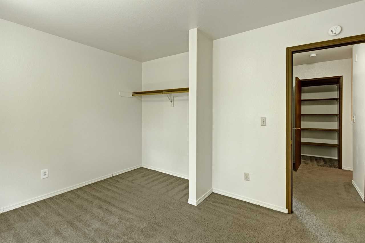 The Glen Apartments 1200 Columbine Ct, Anchorage, AK 99508 Zumper