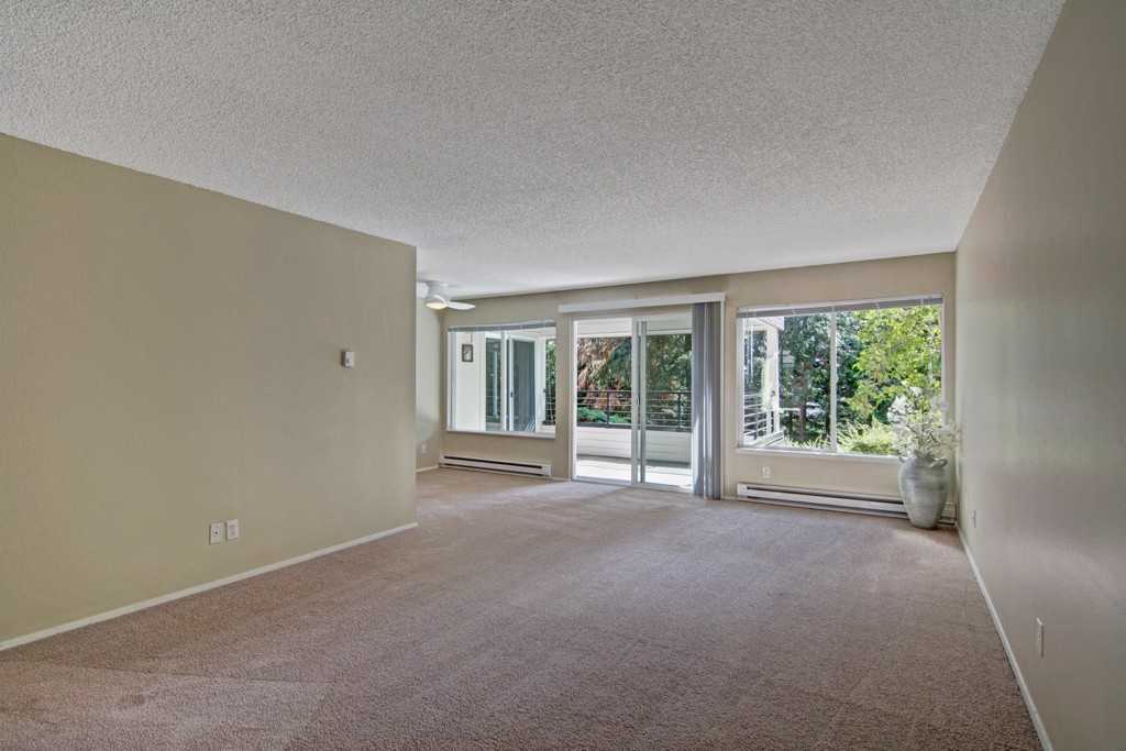 Watercrest Apartments 14812 Bothell Way Ne, Lake Forest Park, WA