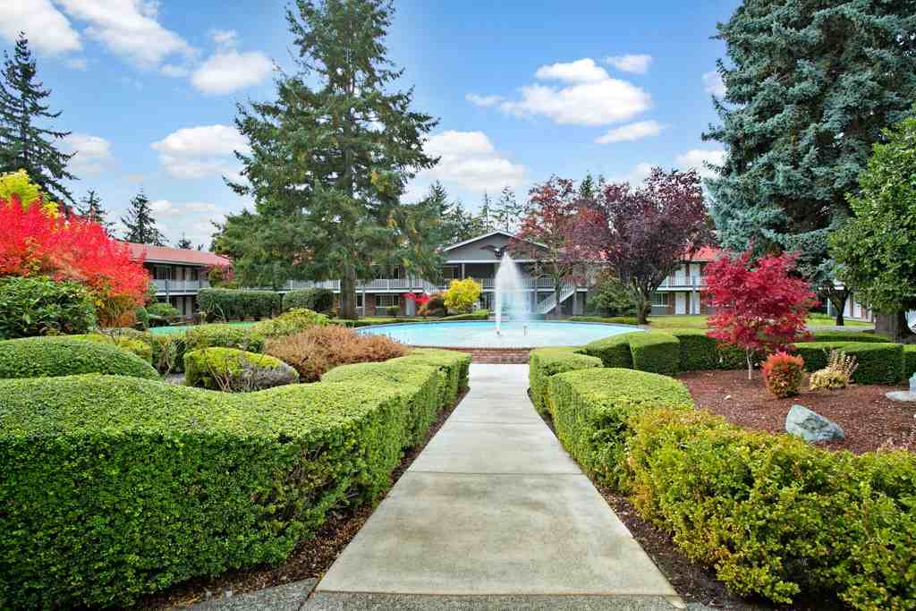 Colonial Square Apartments 1616 156th Ave Ne, Bellevue, WA 98007 Zumper