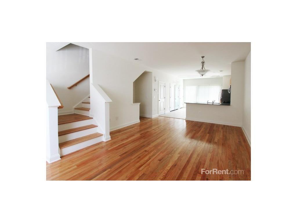 Camelot at La Mer Apartments 20 Pointe of Woods Drive North, Parlin