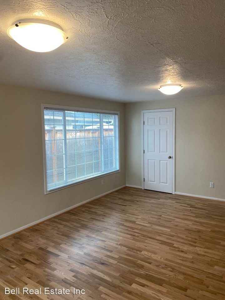 93/95 Hamilton Apartments in Santa Clara, Eugene, OR 97404 Zumper