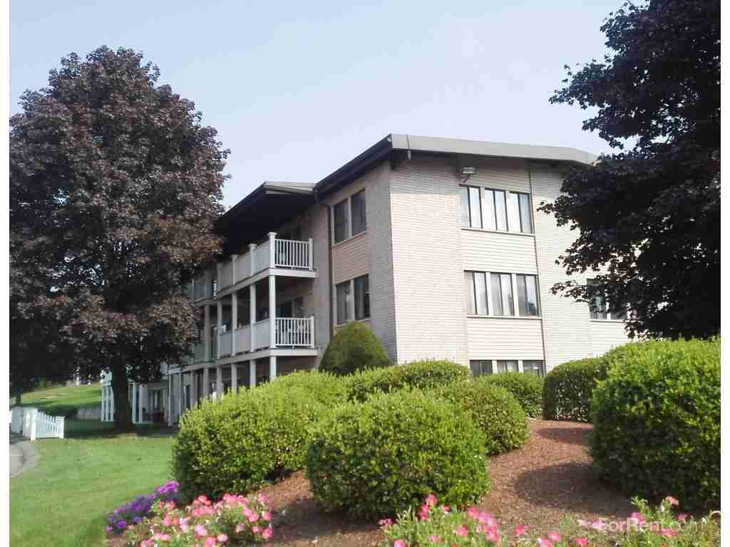 Westgate Apartments 1 Westgate Dr, Woburn, MA 01801 Zumper