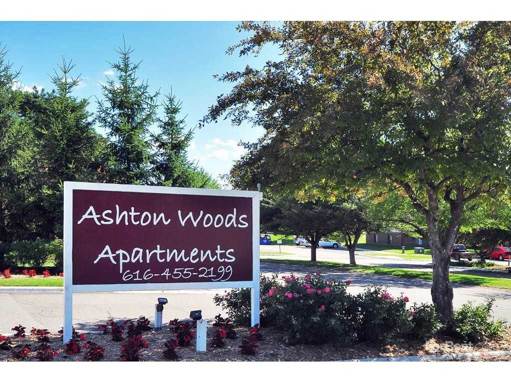 Ashton Woods Apartments 4645 Drummond Blvd SE, Kentwood, MI 49508