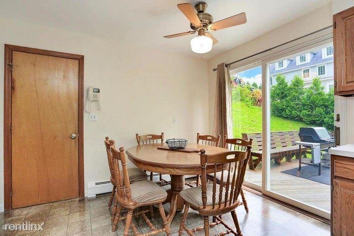 558 River Rd Apartments in Cos Cob, CT 06807 Zumper