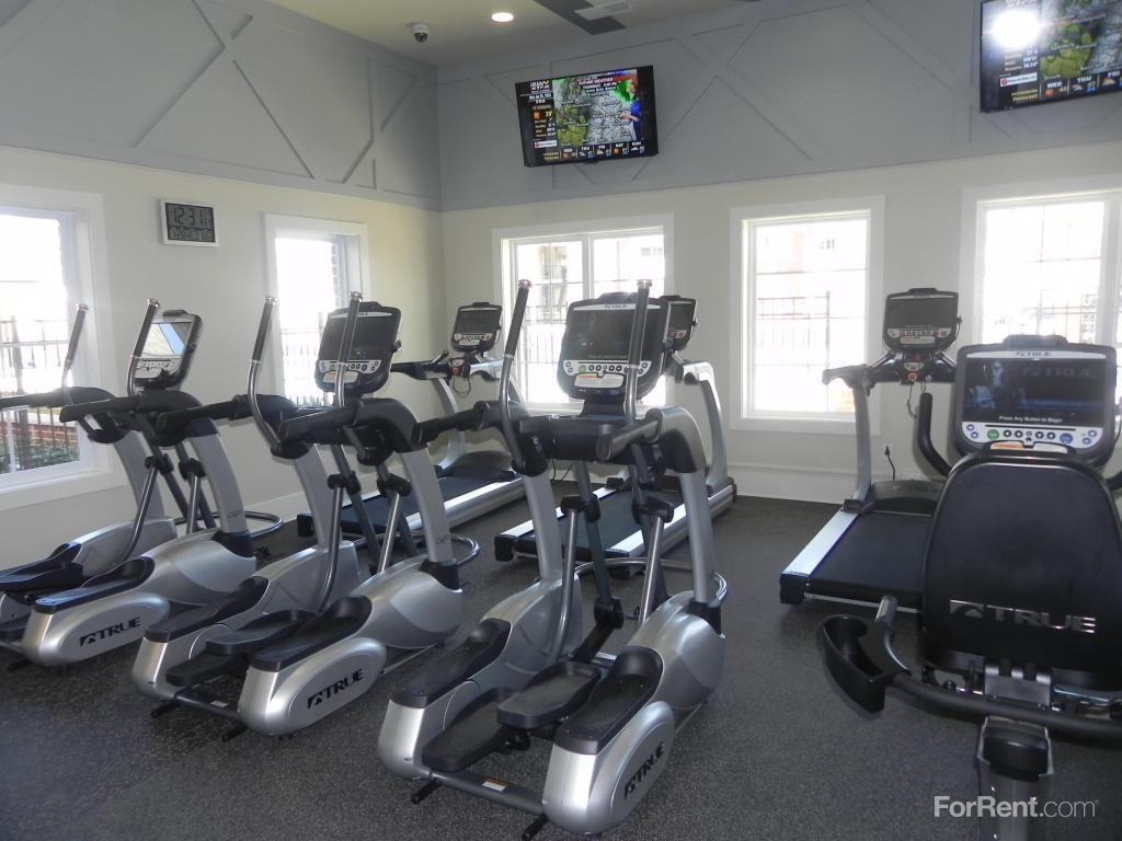 Clairmont at Chesterfield Apartments 2000 Breezy Point Circle