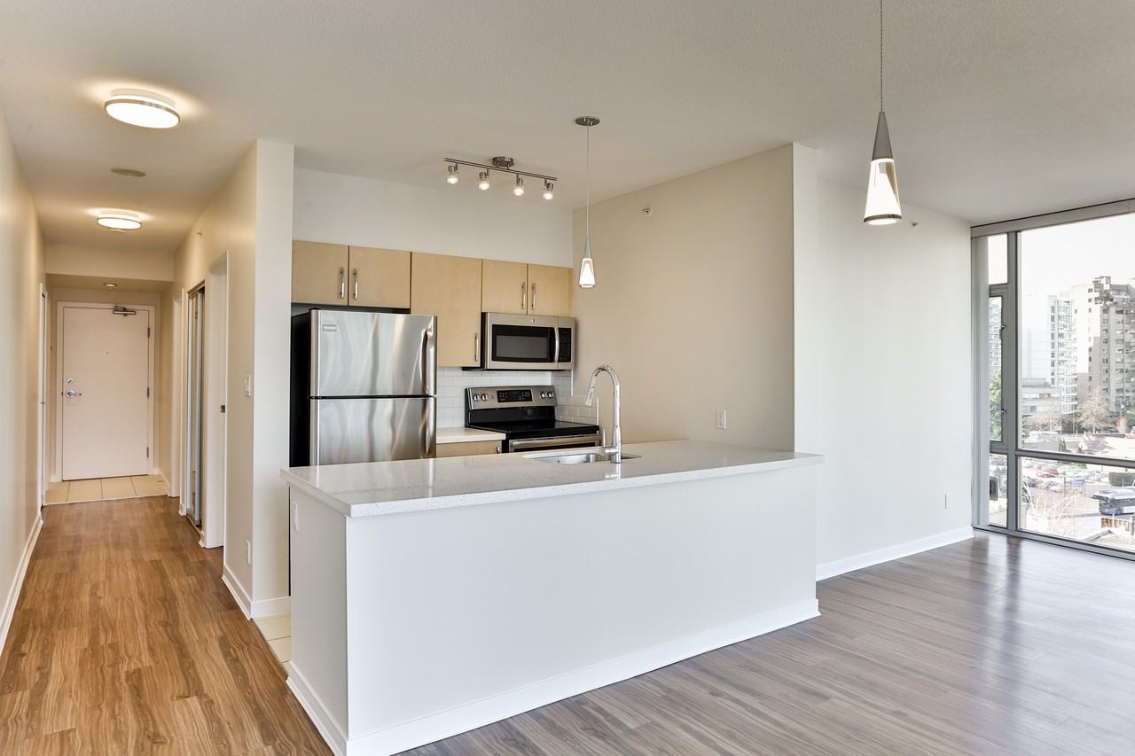 Bayview at Coal Harbour Apartments 1529 Pender St W, Vancouver, BC