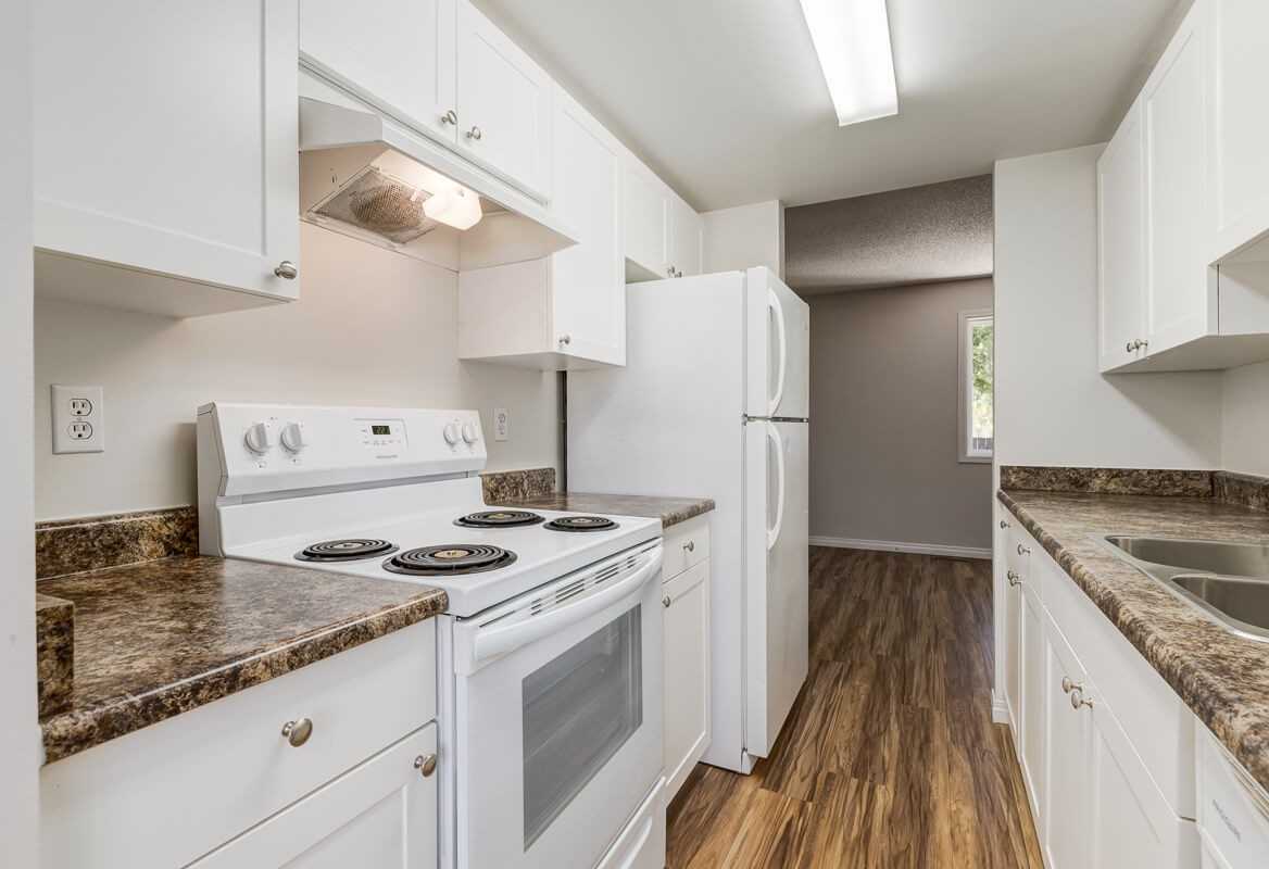 Hartford County Townhomes Apartments 400 114 Horner Rd Nw, Edmonton