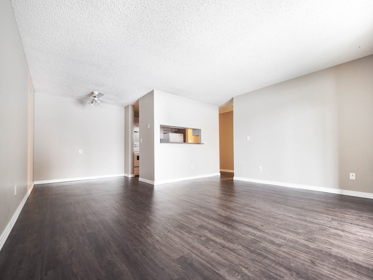 Pineridge Apartments 2207 118 St Nw, Edmonton, AB T6J 6L8 Zumper