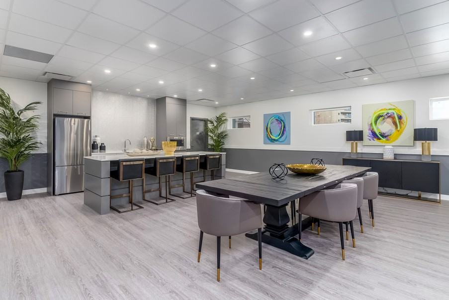 West Edmonton Village Apartments 17311 69 Ave Nw, Edmonton, AB T5T