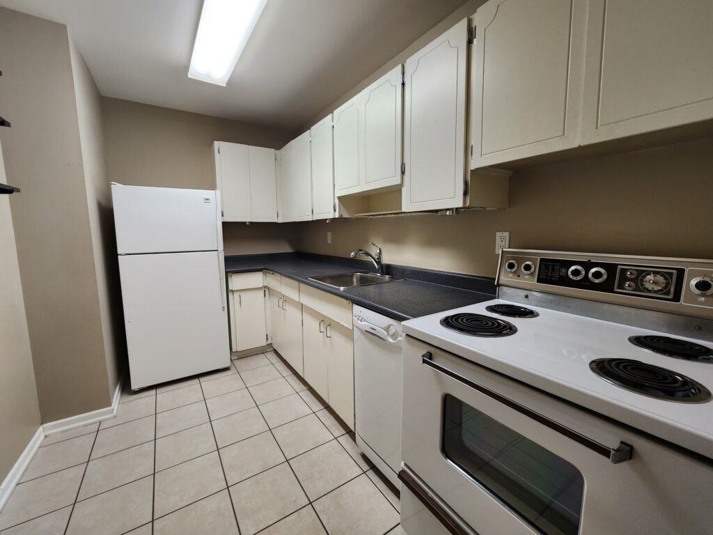 3000 3030 Pembina Highway Apartments 3030 30003030 Pembina Highway