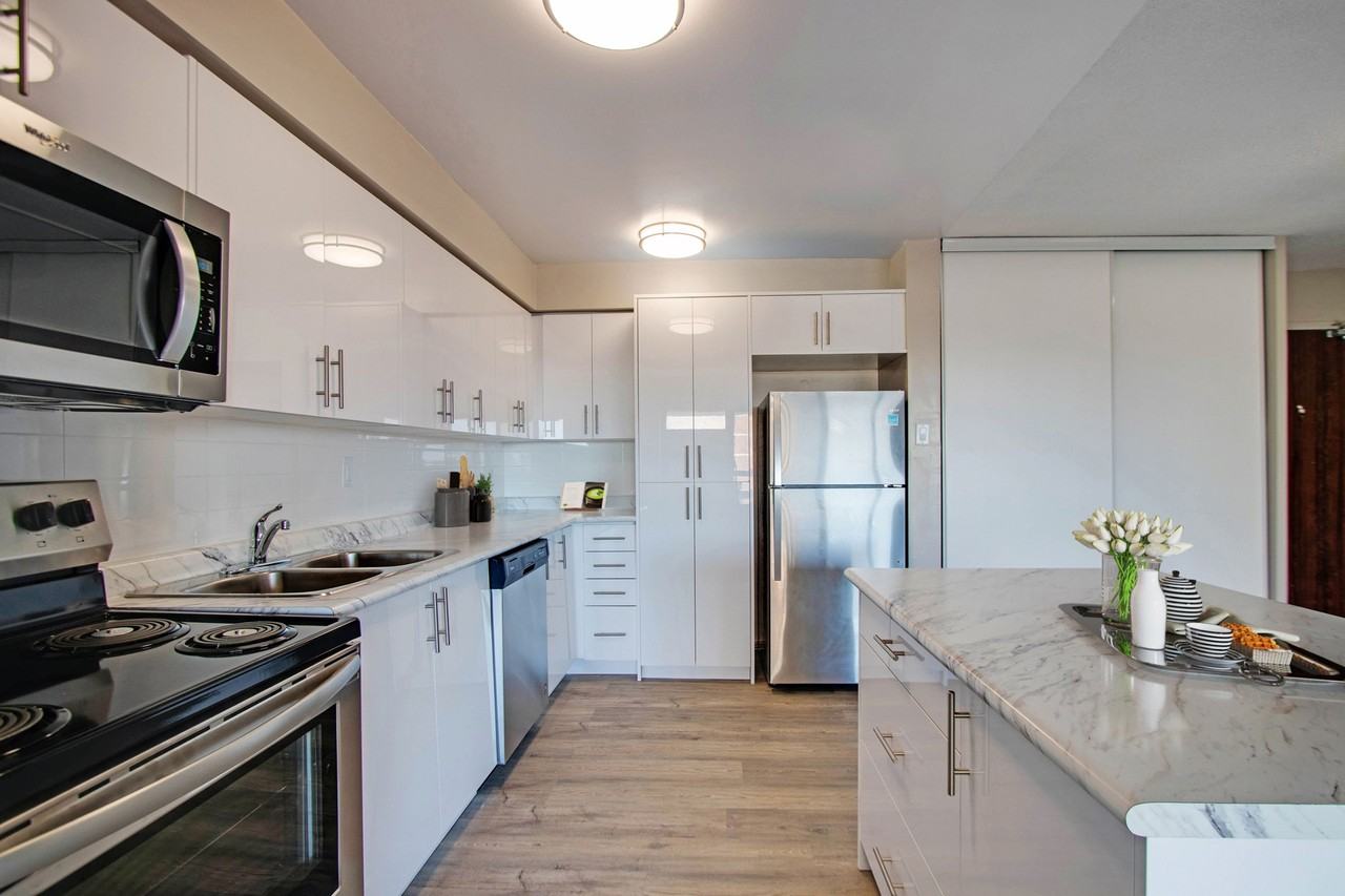 10 Bridletowne Circle 20, 30, 40 & 50 Aurora Court Apartments 10