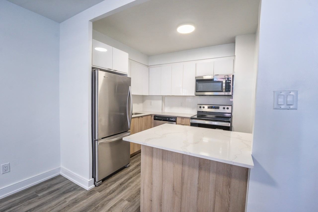 90 Eastdale Apartments in Crescent Town, Toronto, ON M4C 5A2 Zumper