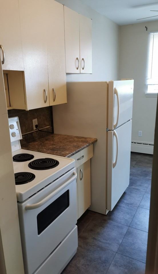 244 Talbot Apartments in Chalmers, Winnipeg, MB R2L 0P8 Zumper