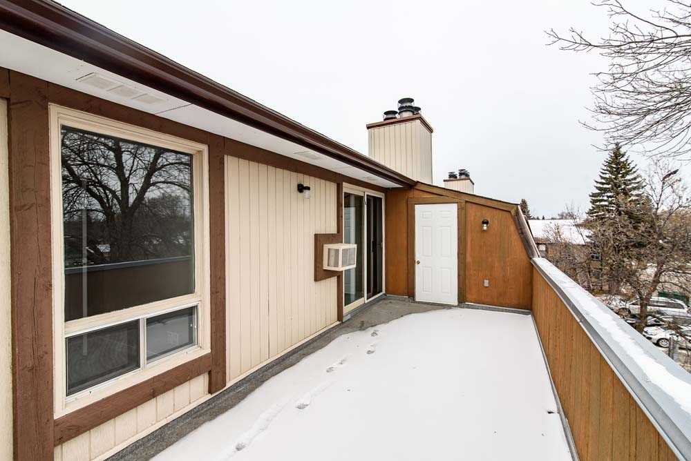 Fairlane Meadows Apartments 230 Fairlane Ave, Winnipeg, MB R2Y 2H1