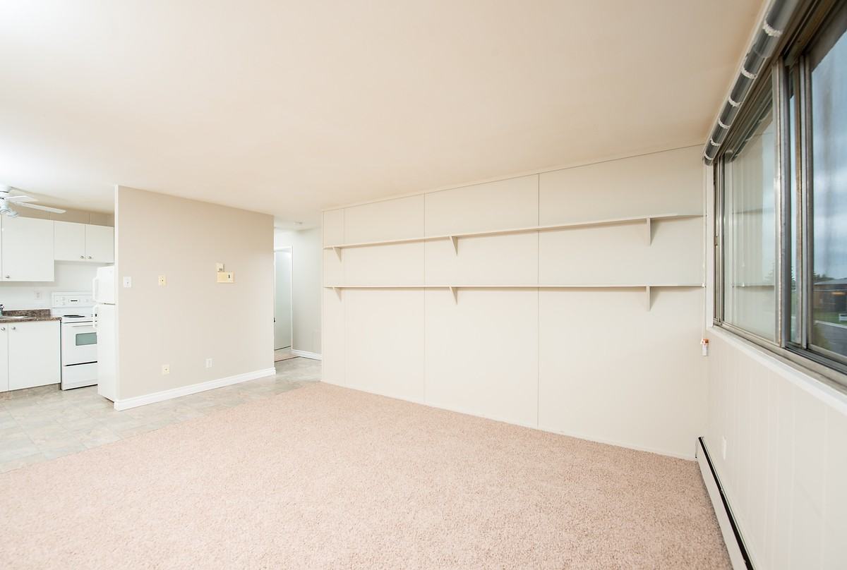 Brighton Court Apartments 10525 156 St Nw, Edmonton, AB T5P 2R8 Zumper