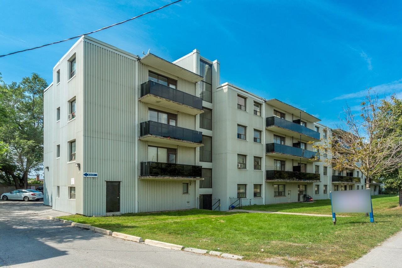 Keele Apartments 3250 Keele St, Toronto, ON M3M 3C5 Zumper