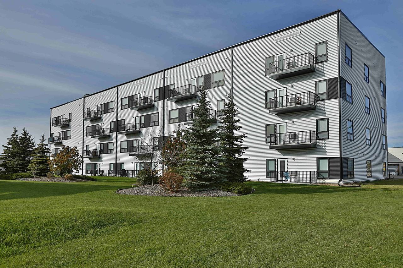 Marquis Village Apartments 50 3050 De La Seigneurie, Winnipeg, MB