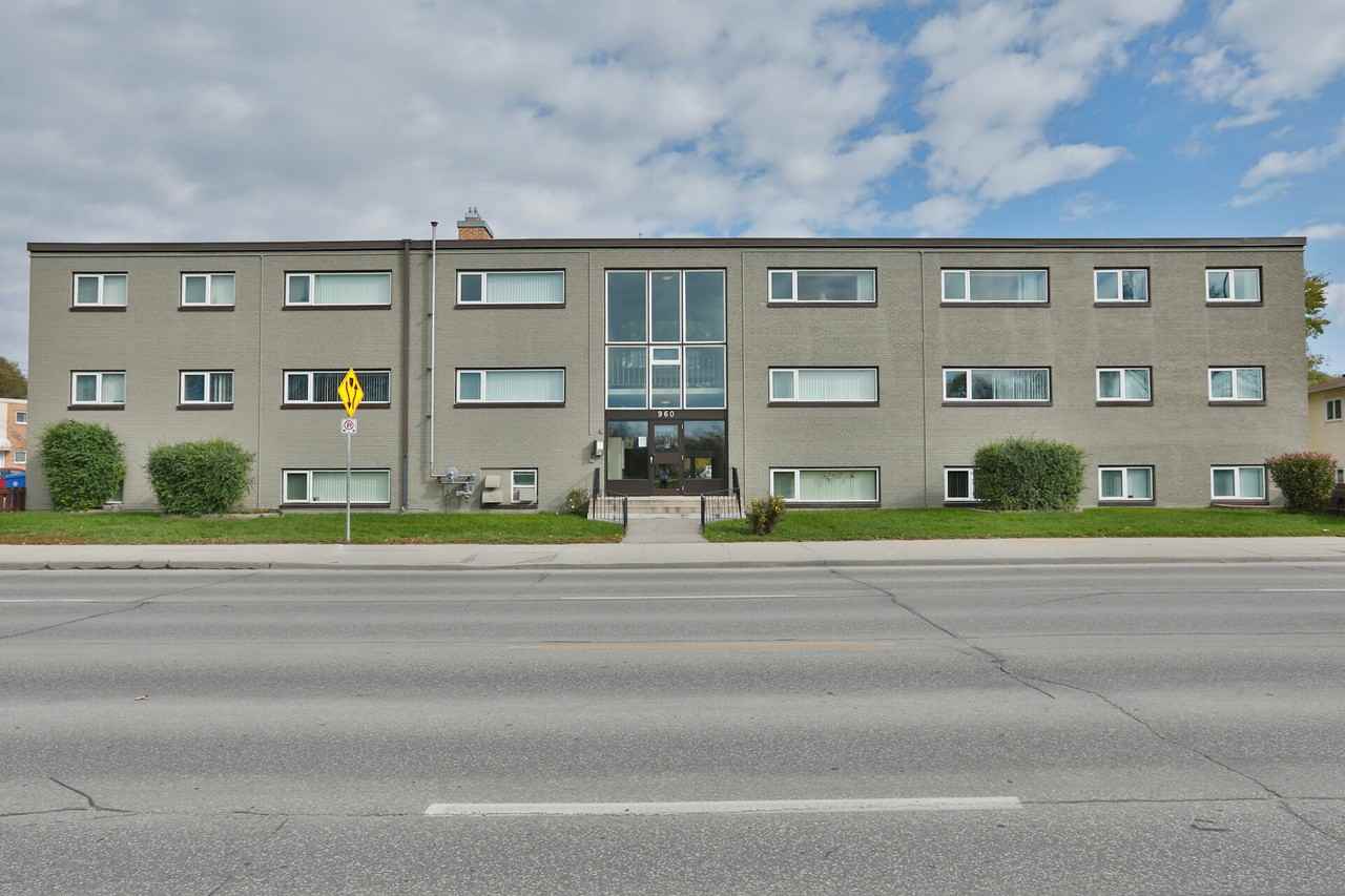 Rochelle Apartments 960 Archibald St, Winnipeg, MB R2J 0Z2 Zumper