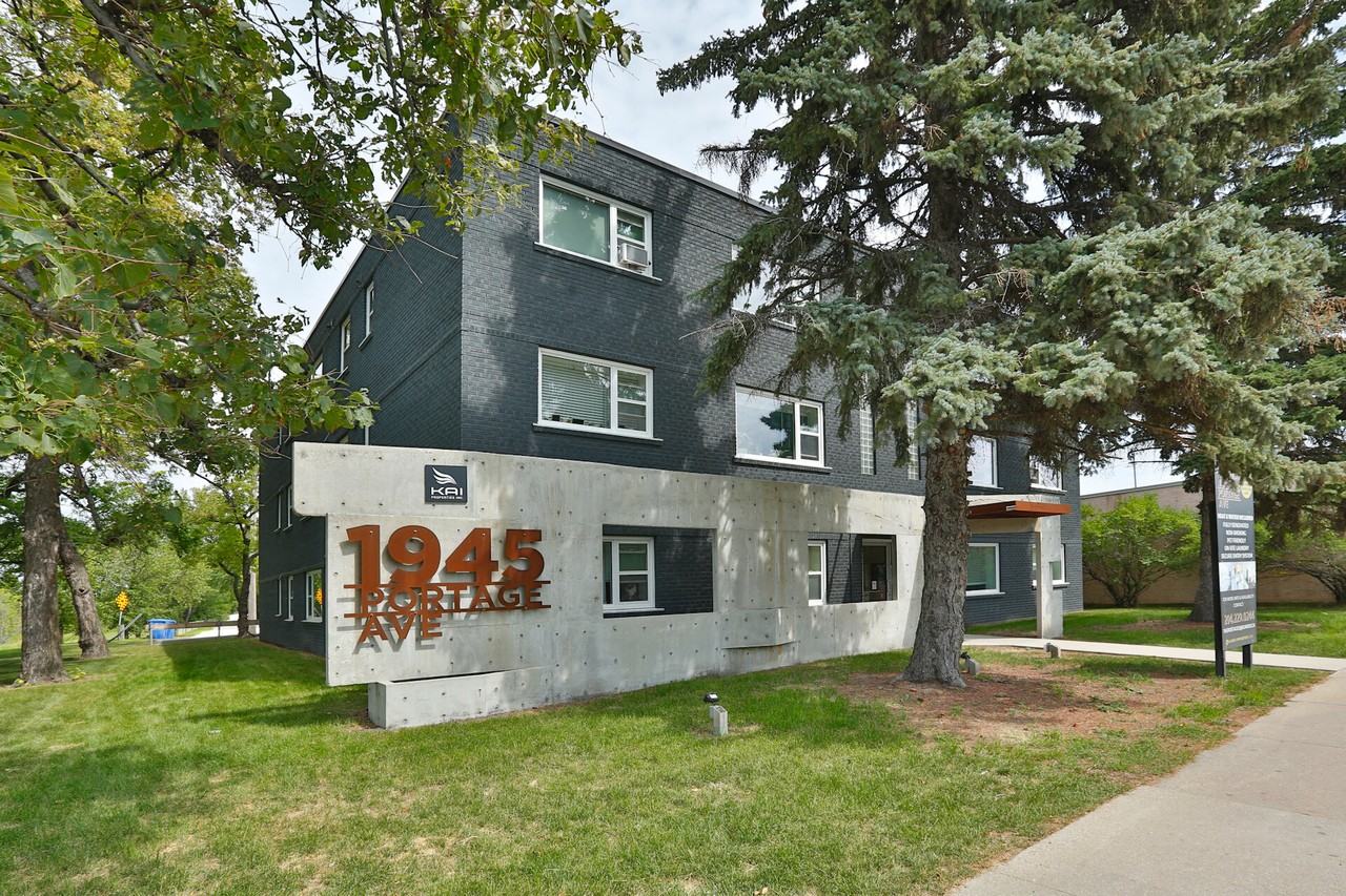 The Portages Apartments 1918/1924/1945 Portage Ave 1918, Winnipeg