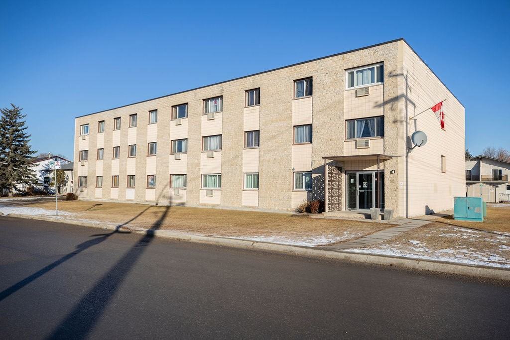 Kimberly Arms Apartments 1133 Kimberly Ave, Winnipeg, MB R2K 3G6 Zumper