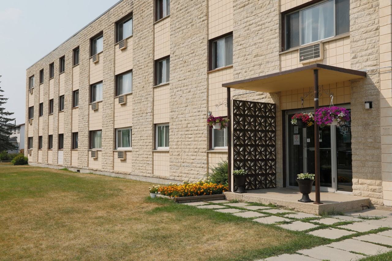 Kimberly Arms Apartments 1133 Kimberly Ave, Winnipeg, MB R2K 3G6 Zumper