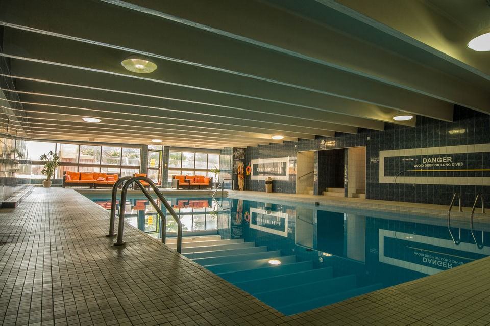 The Cross Winds Apartments 641 Bathgate Dr, Ottawa, ON K1K 3Y3 Zumper