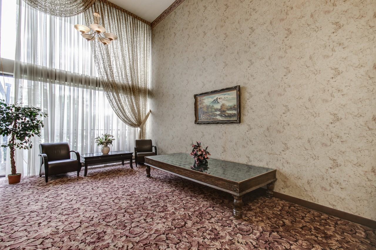 5348 Lakeshore Road East Apartments 5348 Lakeshore Rd East