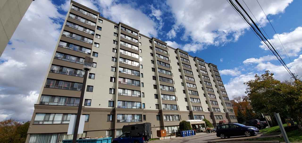 Trafalgar Square Apartments 27 Cardigan St 27, Guelph, ON N1H 7V6