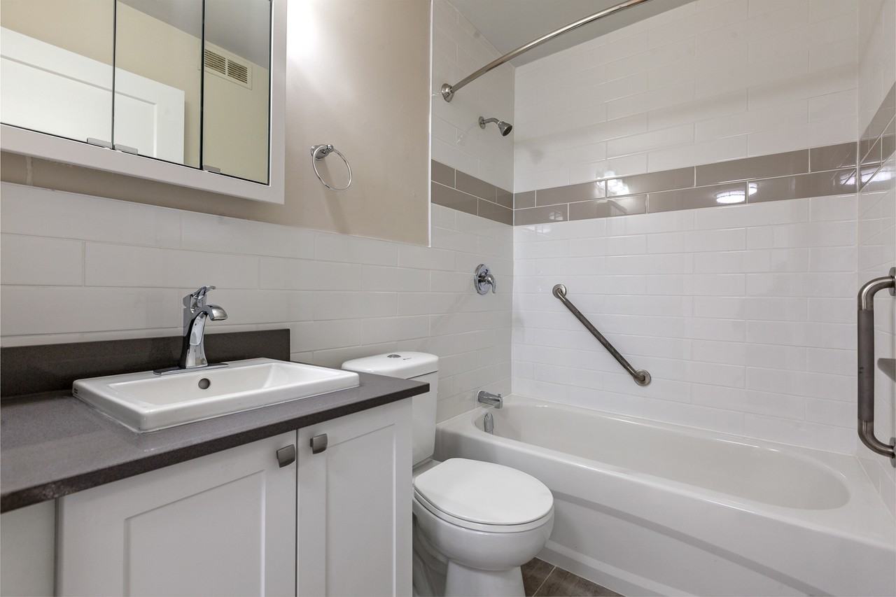 Colonel By Towers Apartments 315 Holmwood Ave, Ottawa, ON K1S 2R2 Zumper