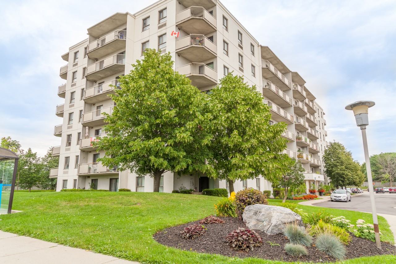 White Oaks Gate Apartments 1669/1670/1671 Jalna Blvd, London, ON N6E